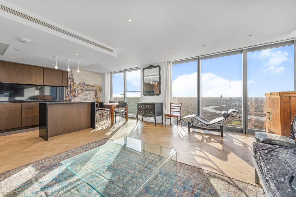 Property photo 1 of 26