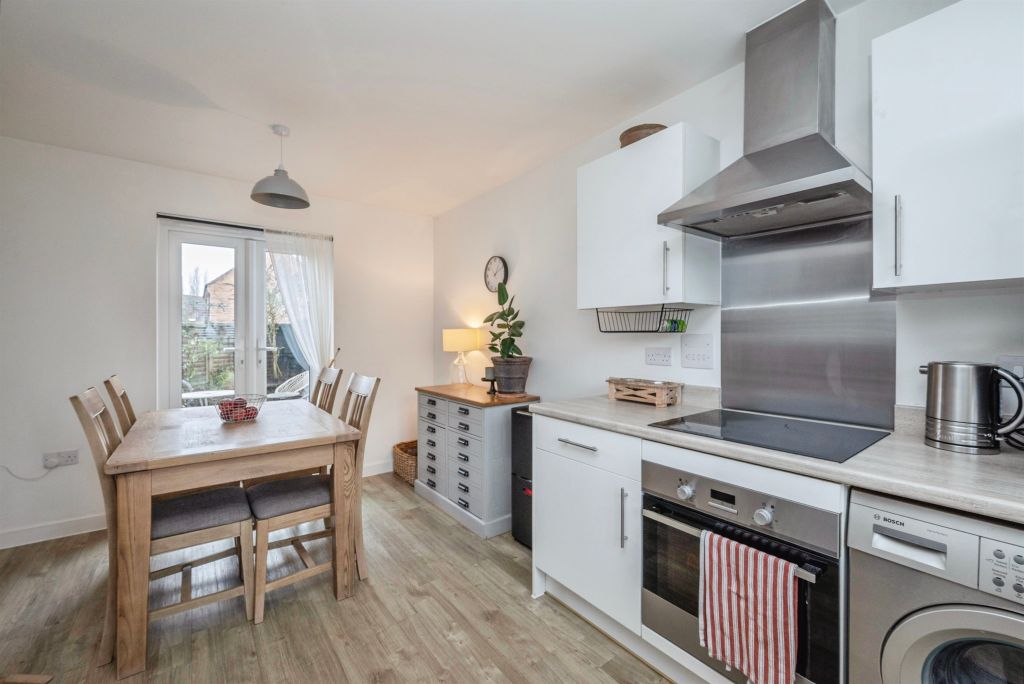 Property photo 2 of 22