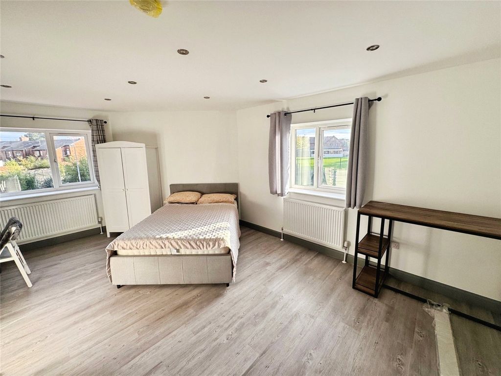 Property photo 2 of 5 Picture No. 02