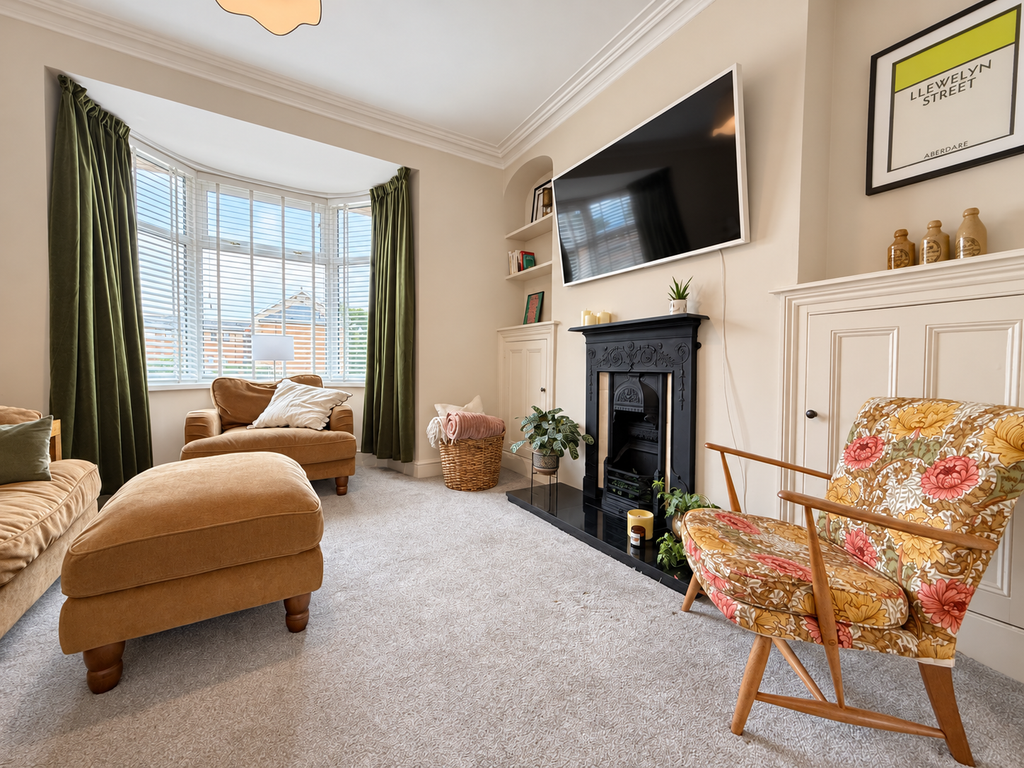 Property photo 3 of 24 06664434-7Afa-407B-A2F5-C2E003692D0C