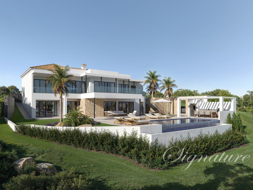 Property photo 1 of 19 A Place To Live And To Simply Be: Santa Bárbara De Nexe, This Newly Renovated Five-Bedroom Villa Lies Less Than Two Kilometres From The Village, Resting On The Gentle Hills Of Canal.
