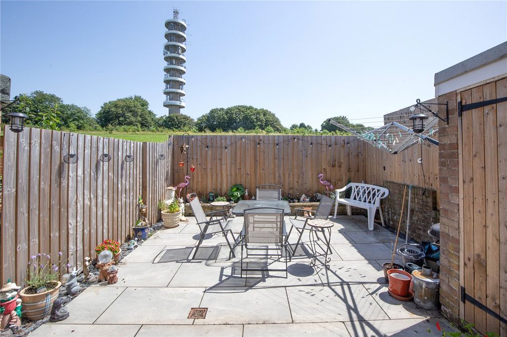 Property photo 1 of 18 Picture No. 19
