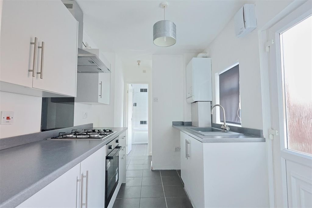 Property photo 1 of 8 C2Dbfc9E-490A-46E5-840A-61C1Ef38C328_1_201_A.Jpeg