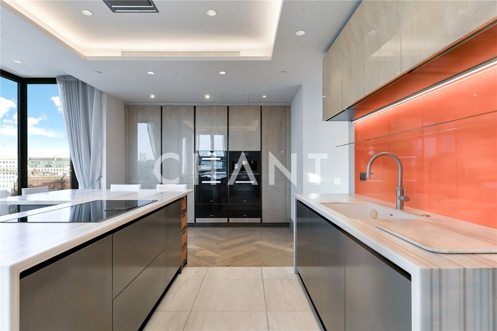 Property photo 3 of 16 Picture No. 05