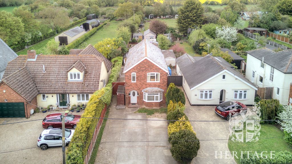 Property photo 1 of 27 Picture No. 33