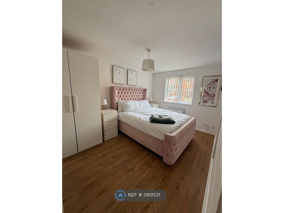 Property photo 3 of 21
