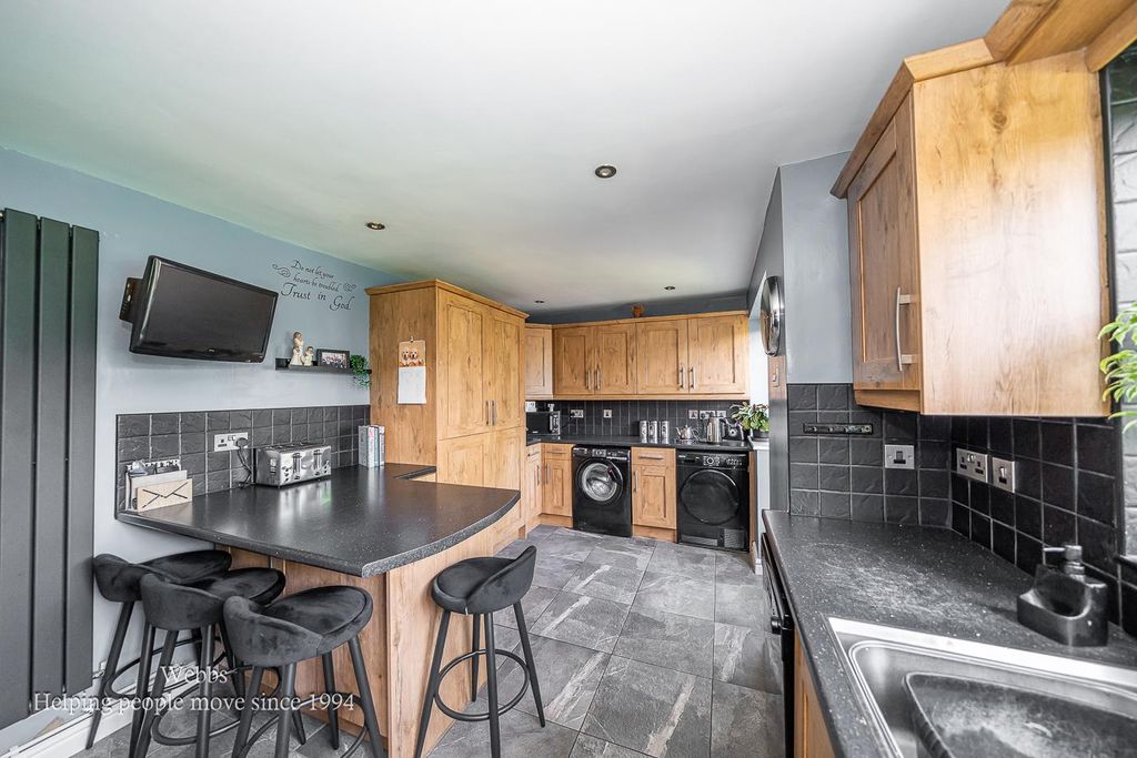 Property photo 3 of 37 Webbs-38.Jpg