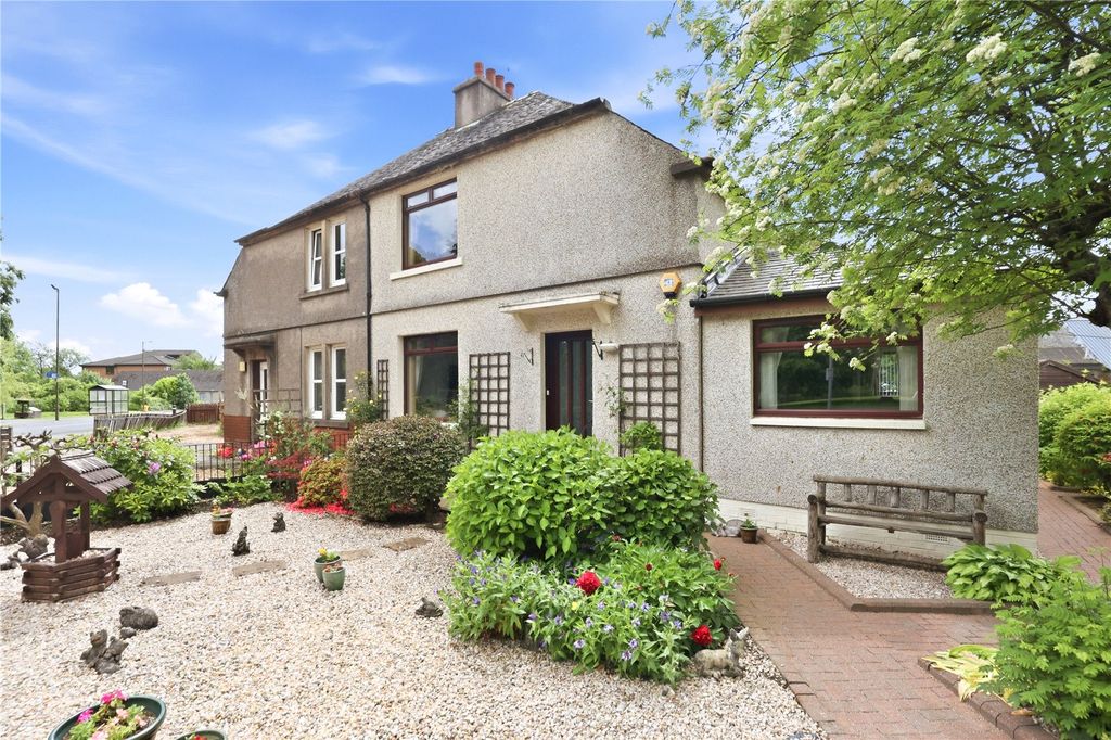 Property photo 1 of 37 Picture No. 08