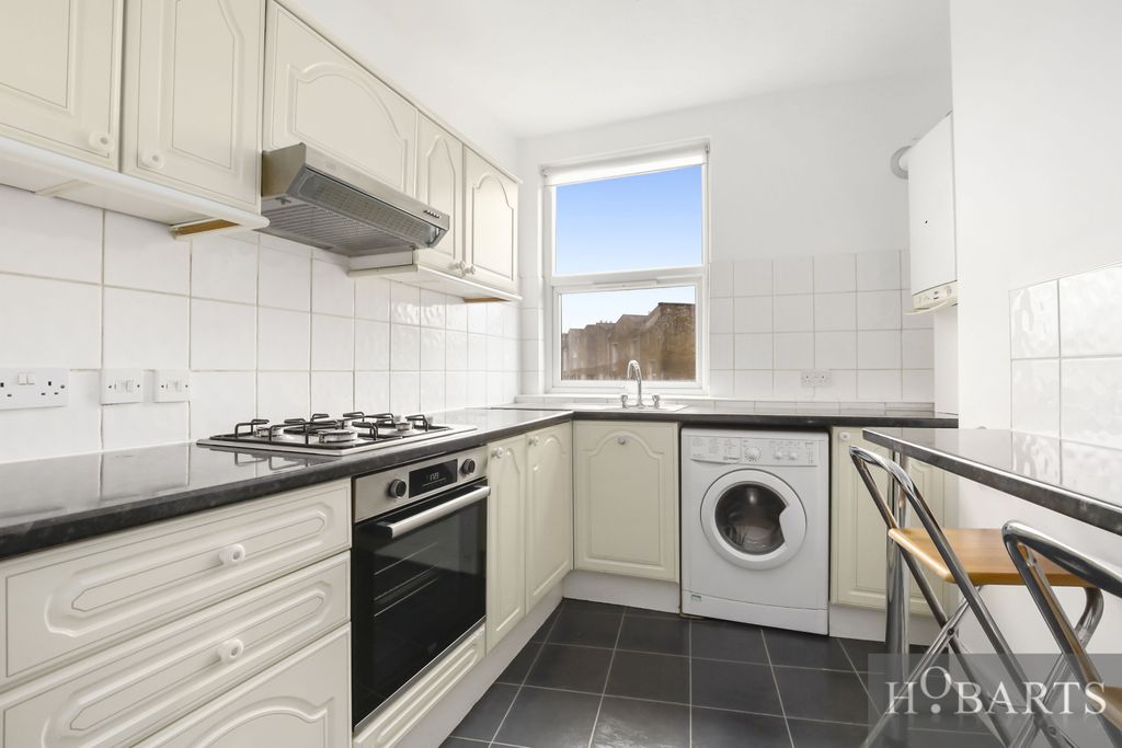 Property photo 3 of 10 Gallery