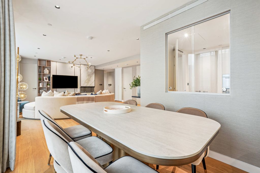 Property photo 3 of 16 8.Jpg