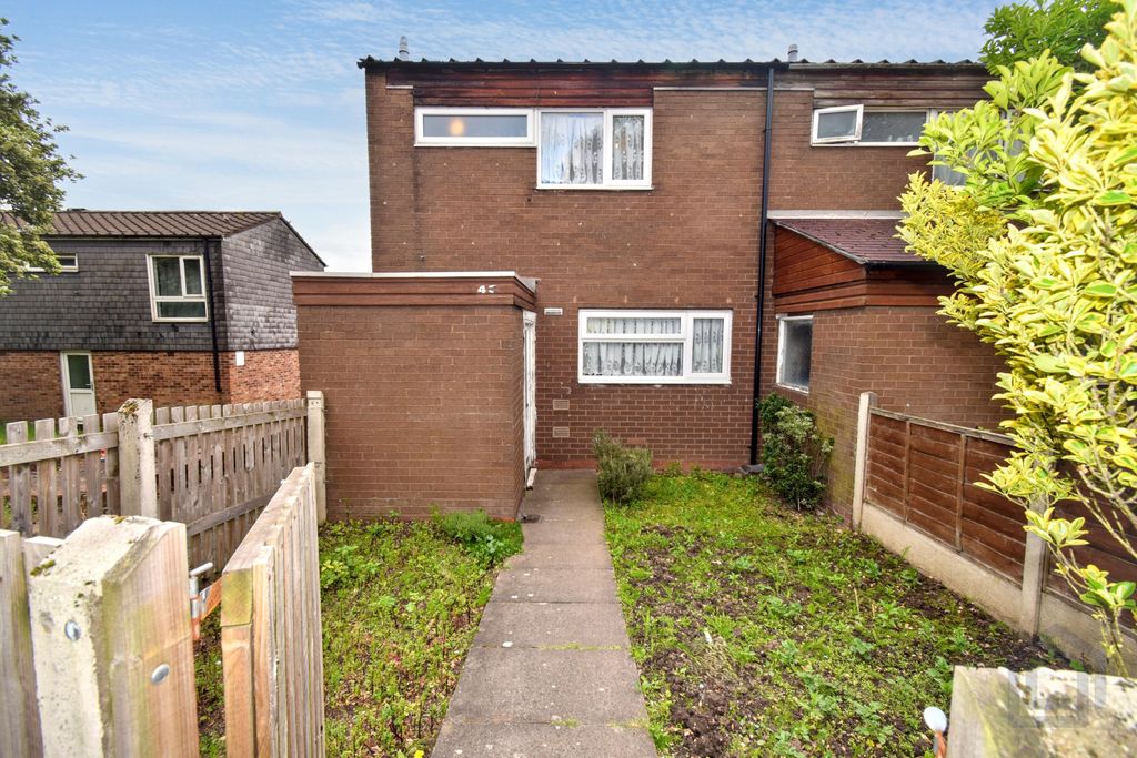 Property photo 1 of 16