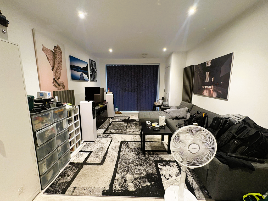 Property photo 3 of 9