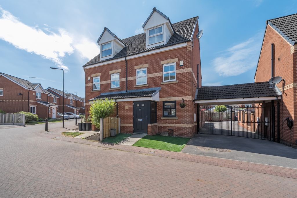 Property photo 1 of 24 1296429-1-682Dd7820622c-Arw