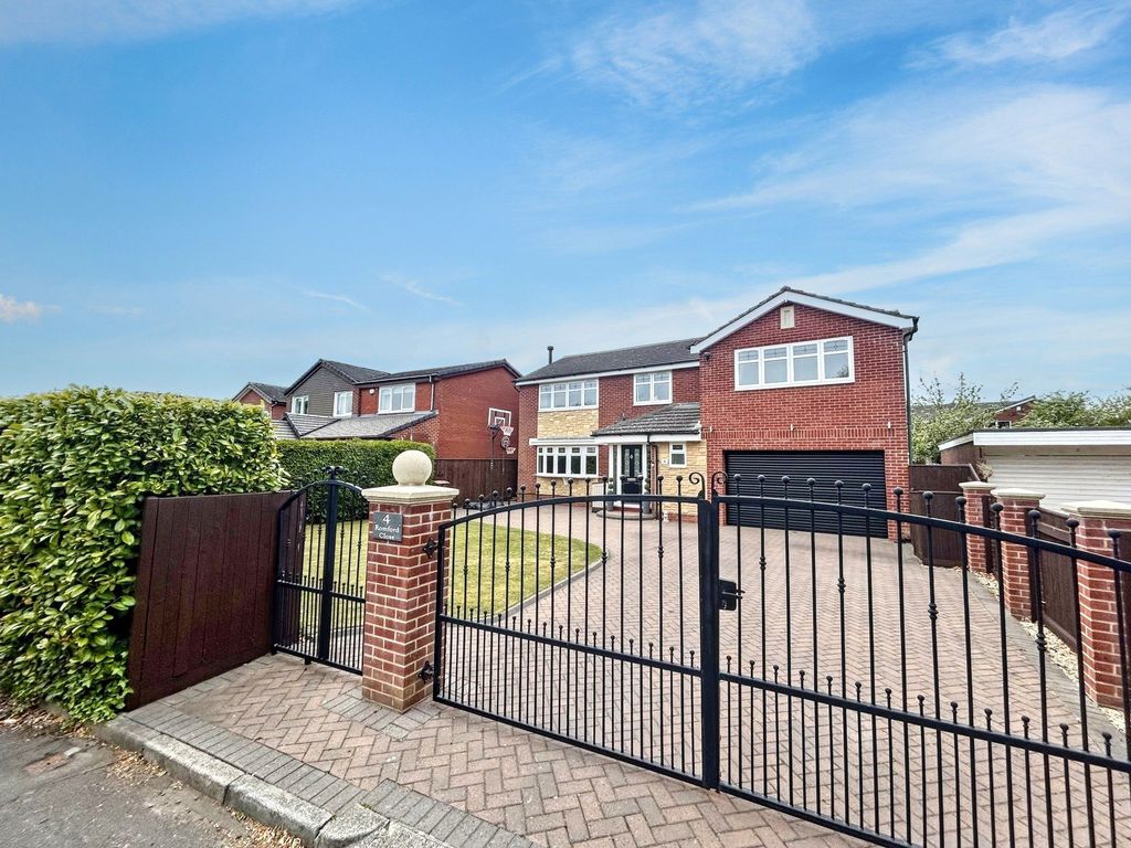 Property photo 1 of 31
