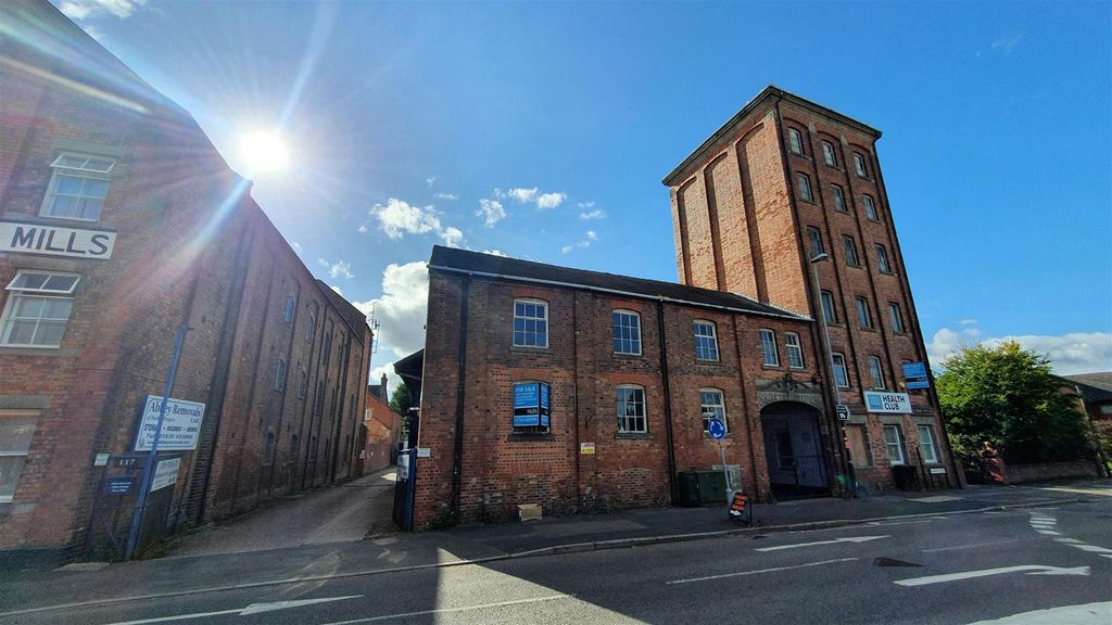 Property photo 3 of 4 Commercial Property