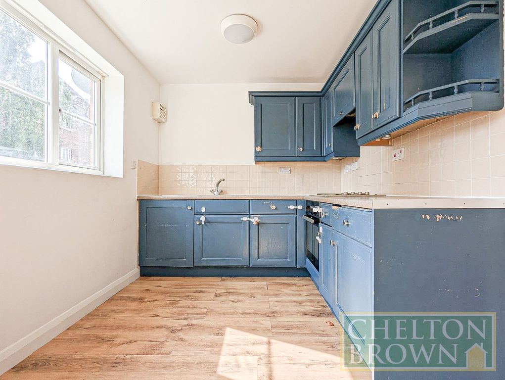 Property photo 2 of 15 Kitchen