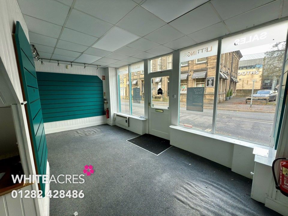 Property photo 2 of 8 Photo 3