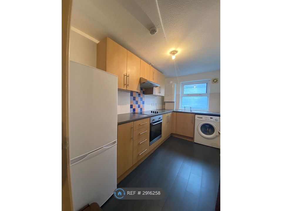 Property photo 1 of 4