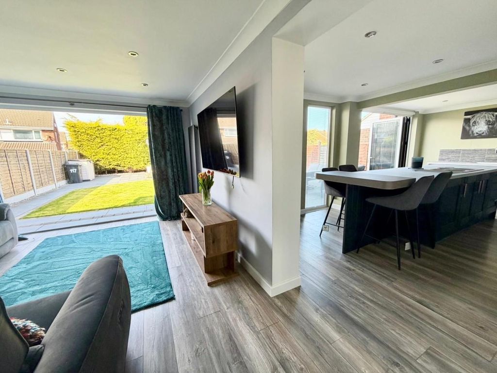 Additional image 6 of 4 bed detached house for saleHall Drive, Middlesbrough TS5