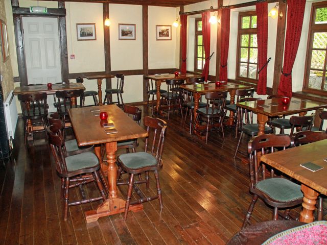 Property photo 2 of 10