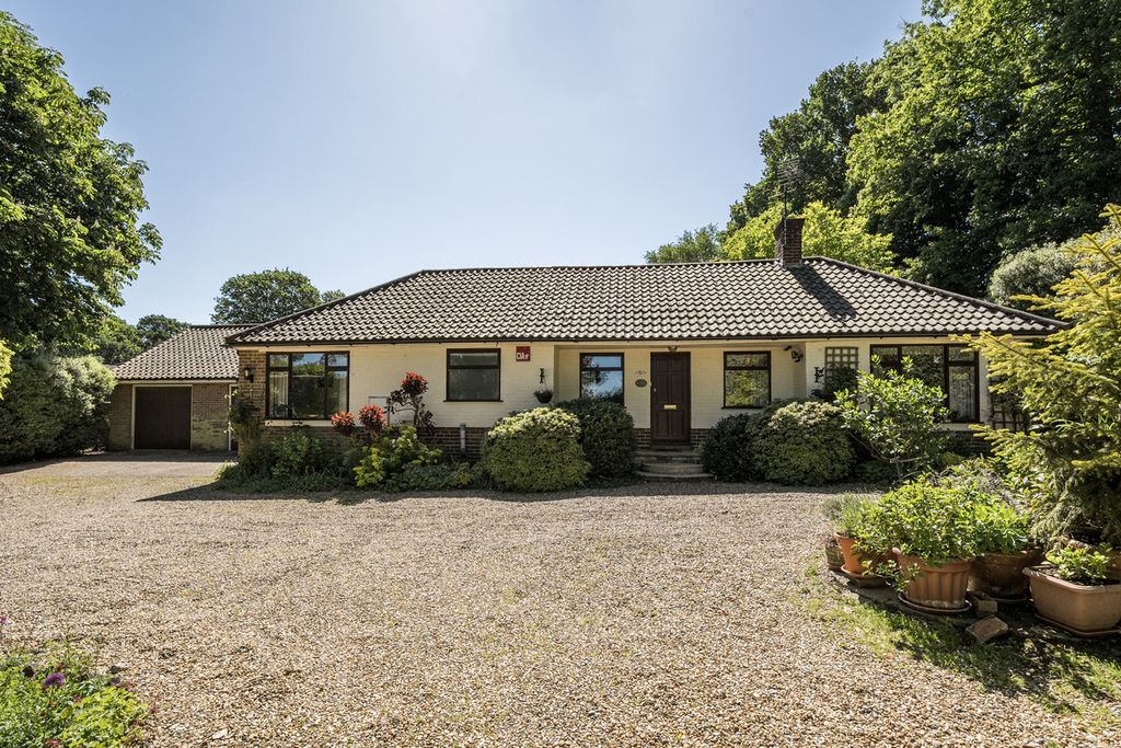 Property photo 1 of 23