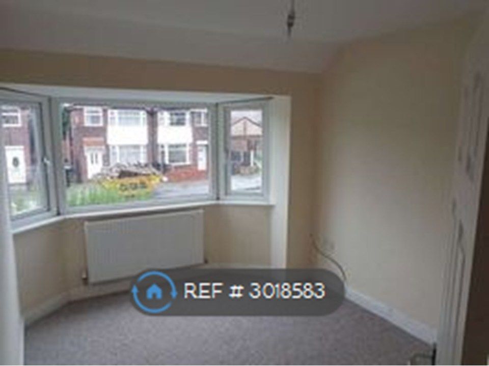 Property photo 2 of 21