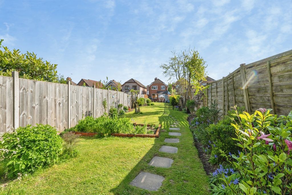 Property photo 3 of 12