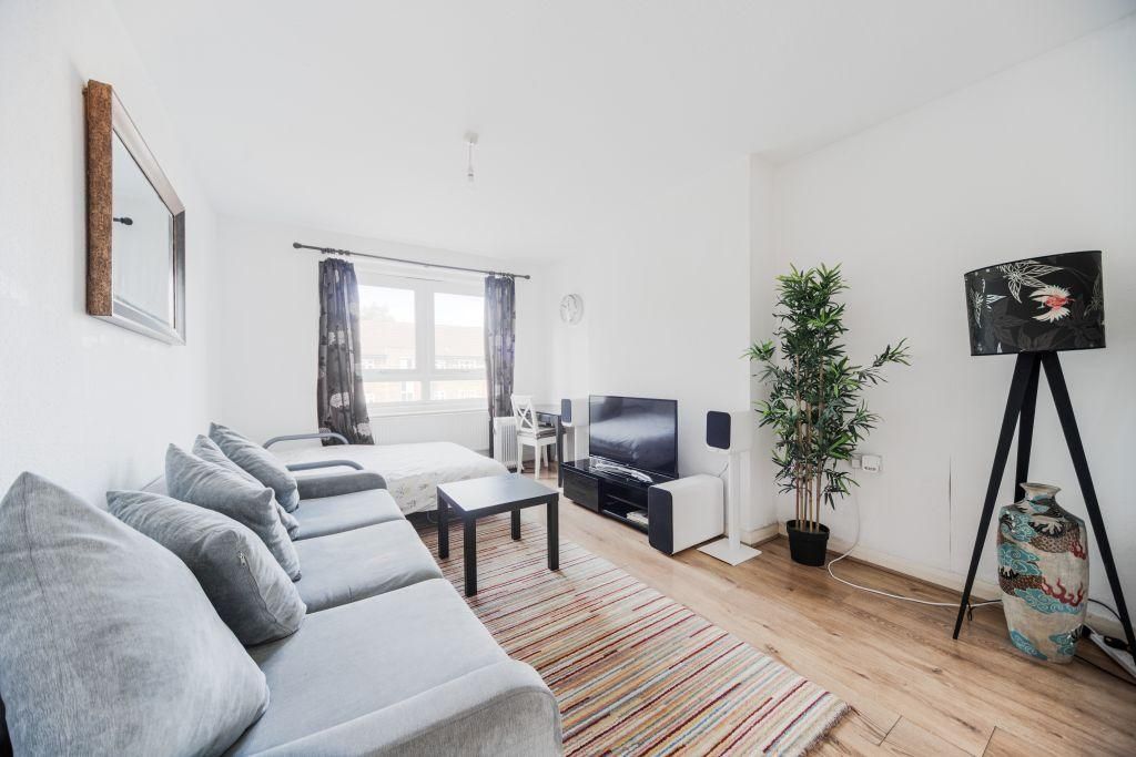 Property photo 1 of 13 Cover