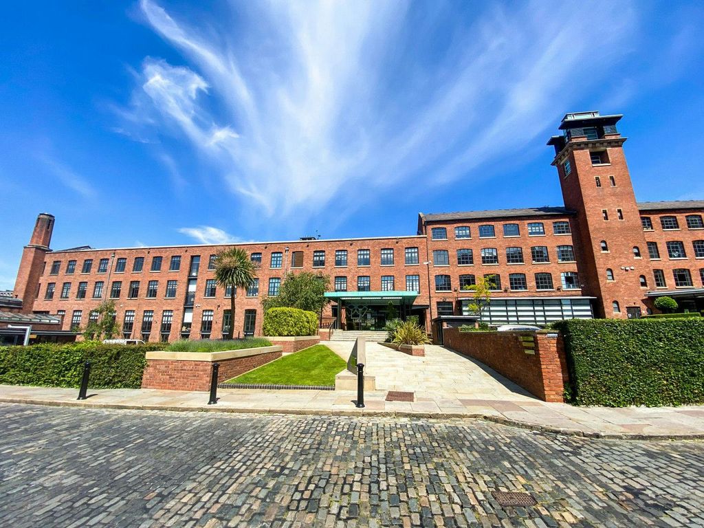 Property photo 1 of 8 Photo Main