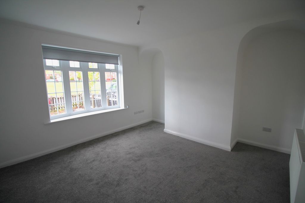 Property photo 2 of 8 Img_1337