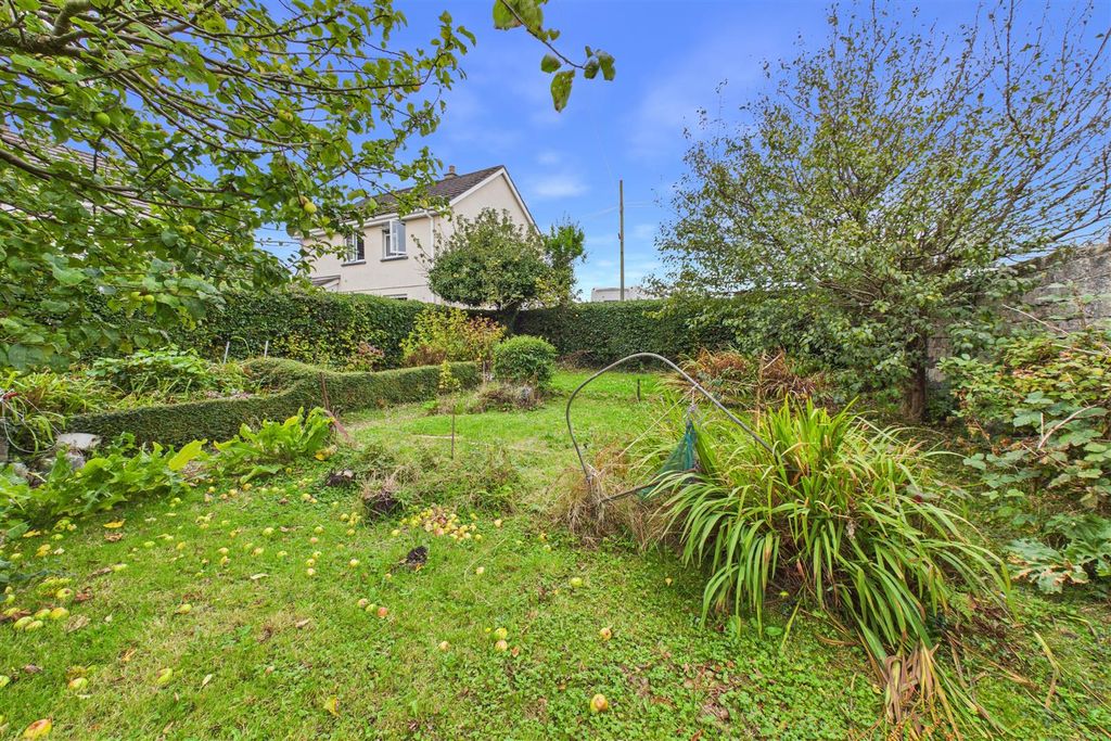 Property photo 2 of 29 Rear Garden