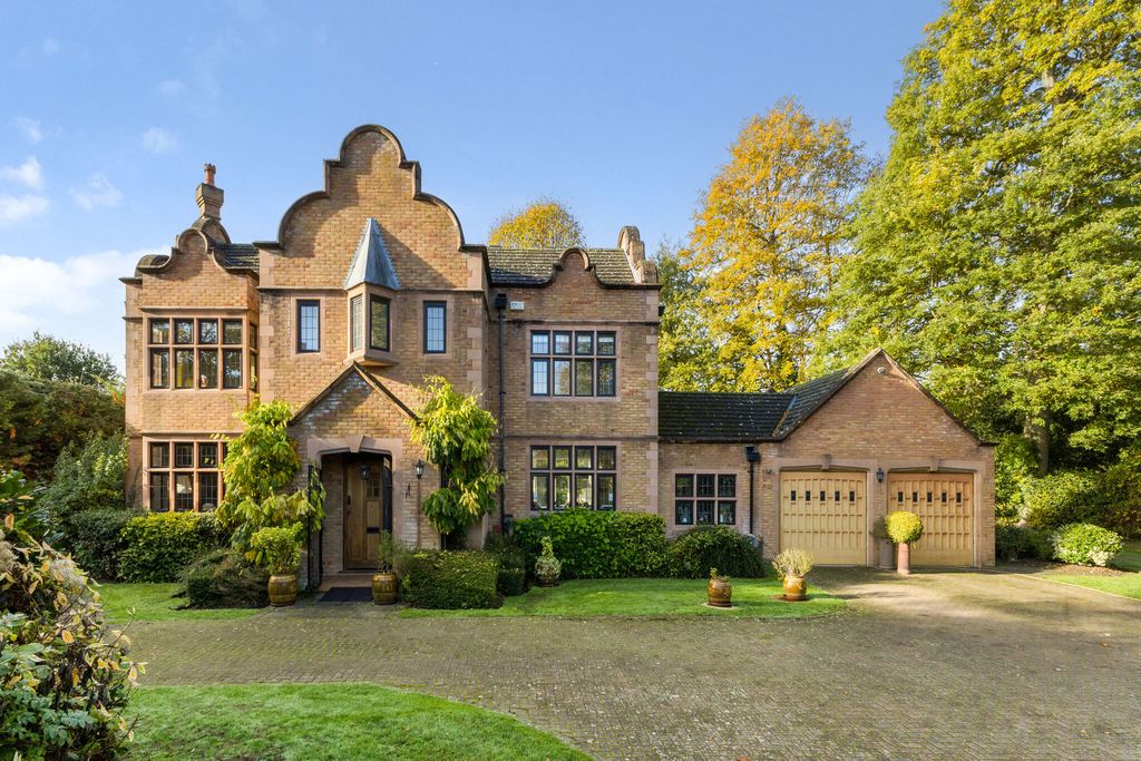 Property photo 1 of 20