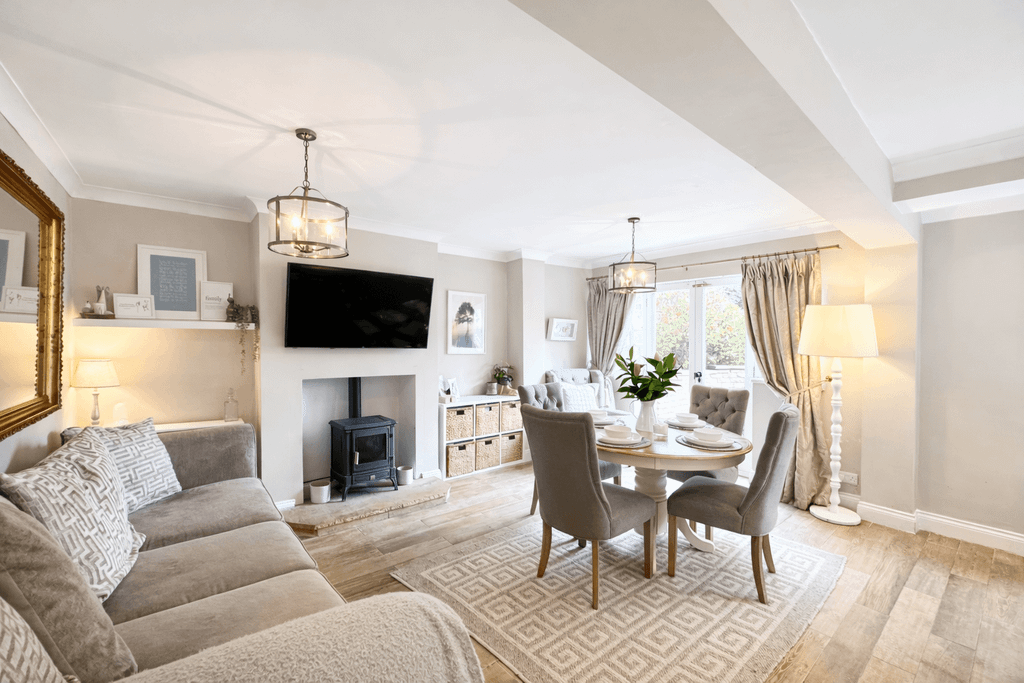 Property photo 2 of 26 Gallery