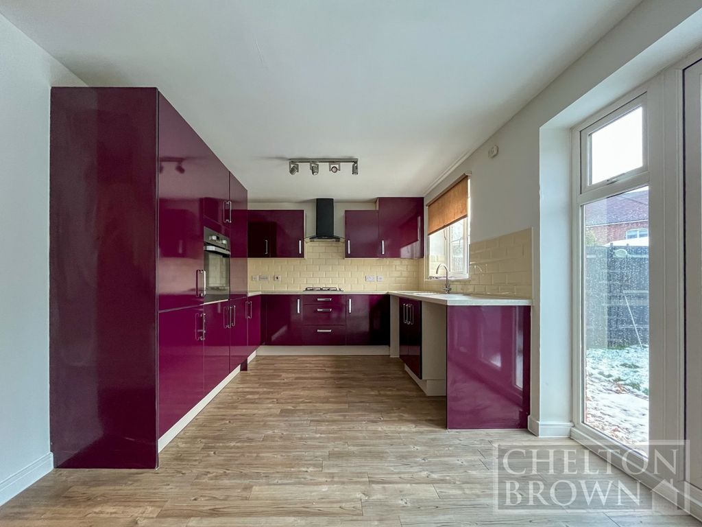 Property photo 2 of 27 Picture No. 43