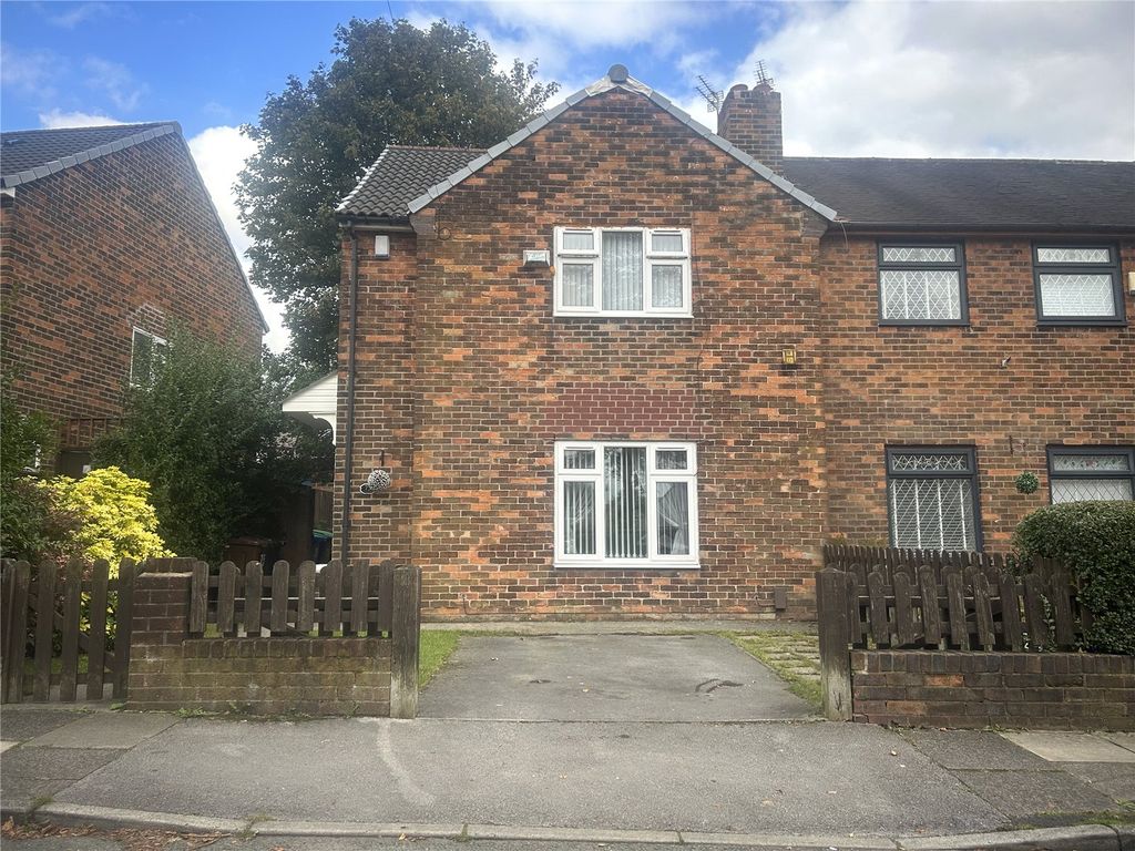 Property photo 1 of 22 External