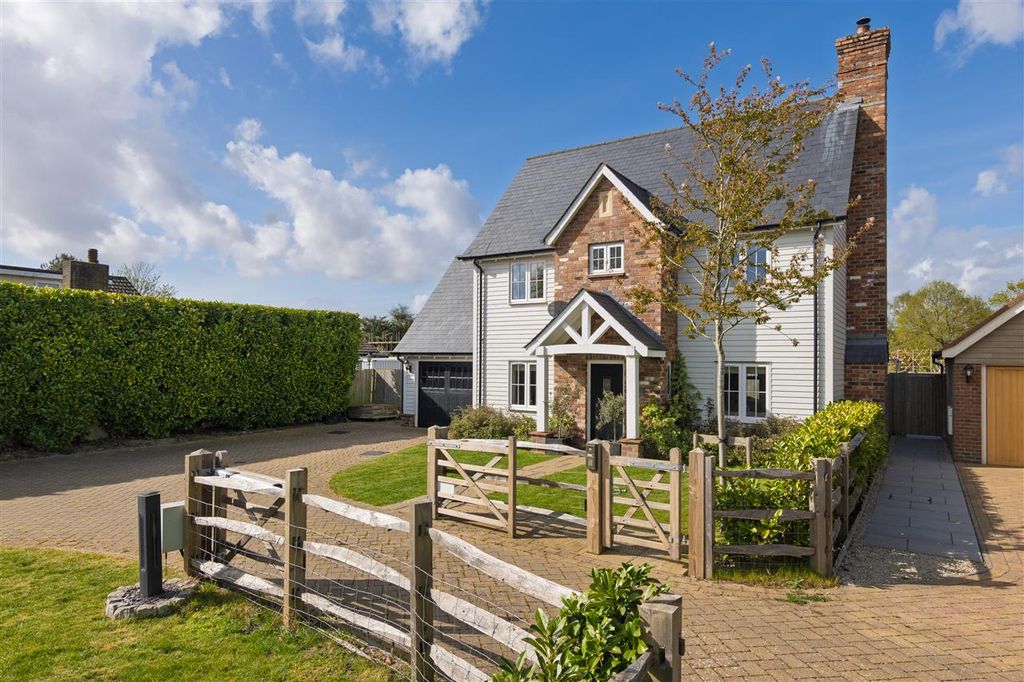 Property photo 1 of 33 Main Picture