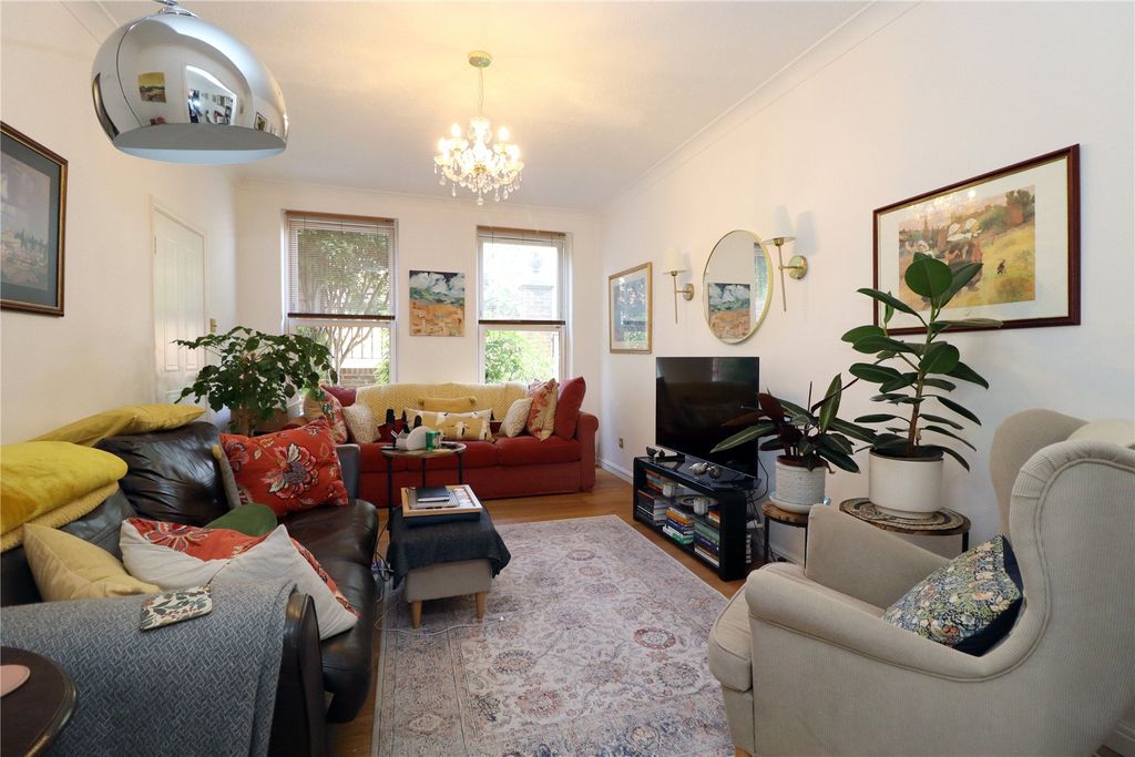 Property photo 2 of 23 Picture No. 03