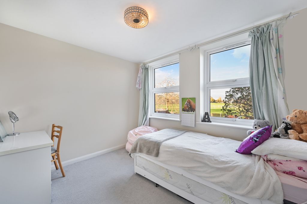 Additional image 11 of 4 bed terraced house for saleCannon Hill Lane, London SW20