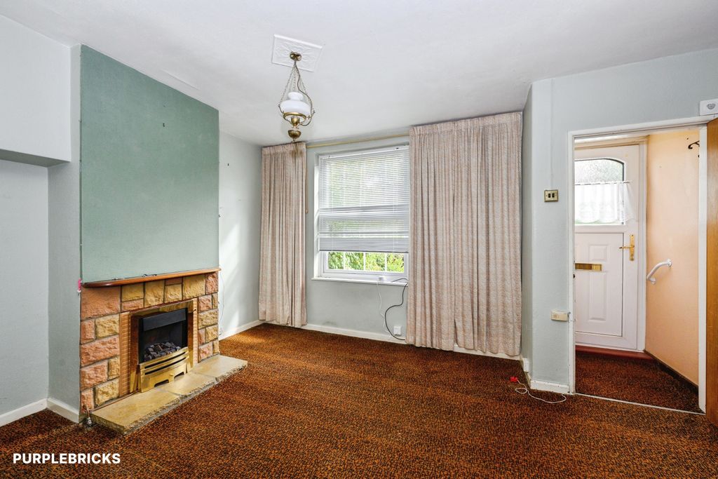 Property photo 3 of 18