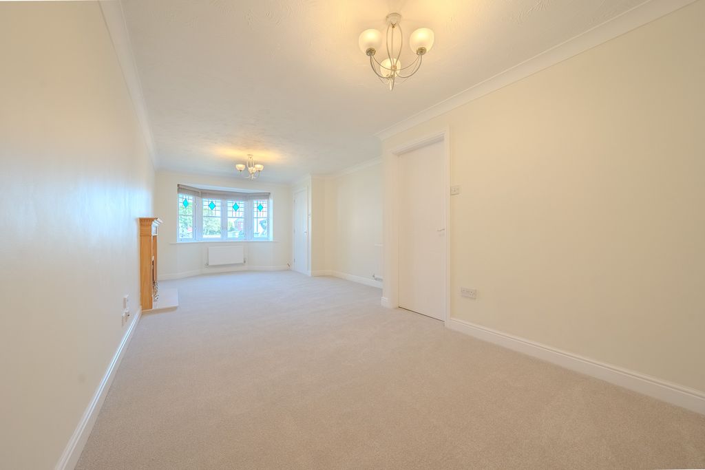 Property photo 2 of 27 Dsc07826-Hdr