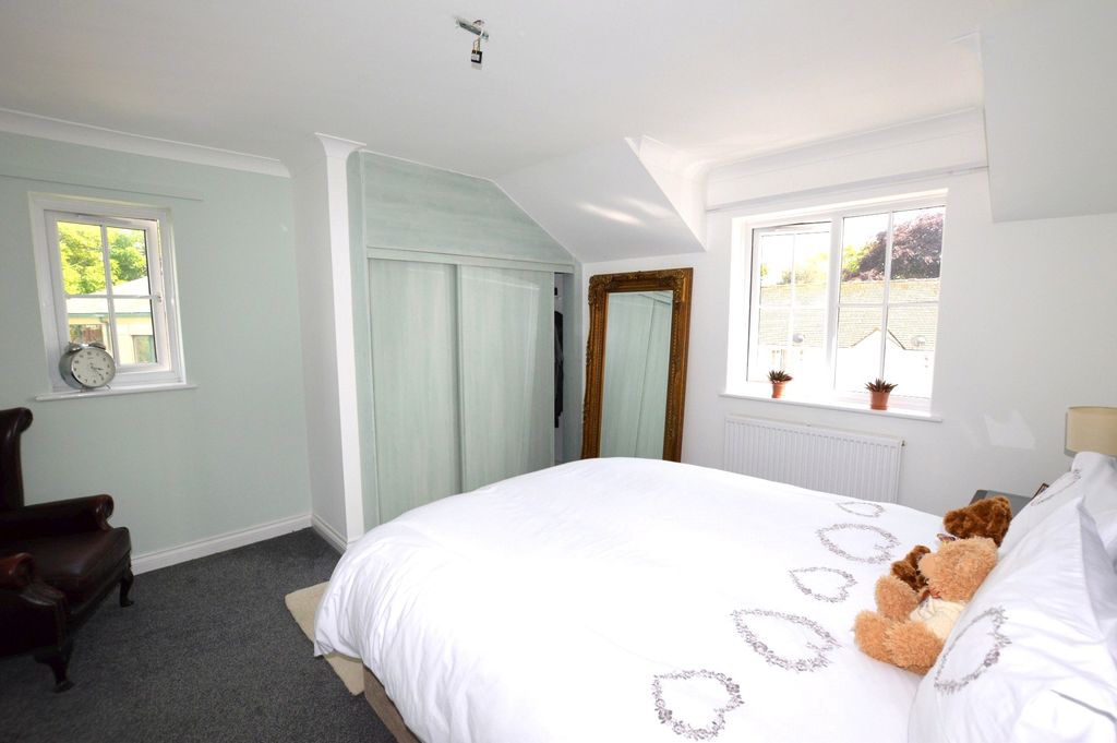 Property photo 2 of 14 2 - Picture No. 06