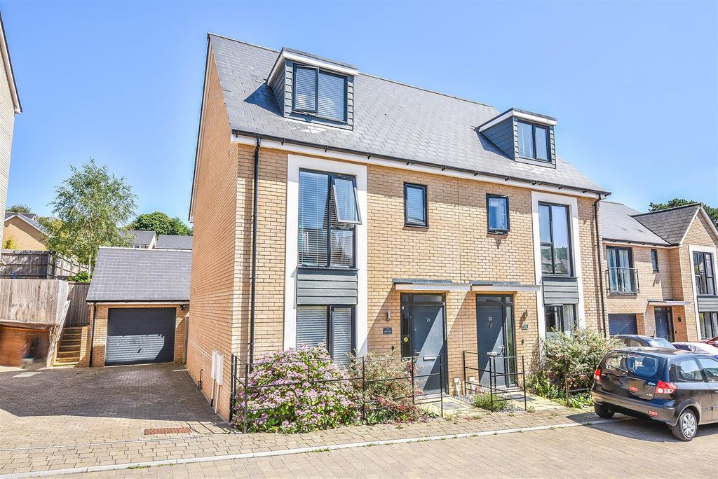 Property photo 1 of 19 Cp4_9964.Jpg