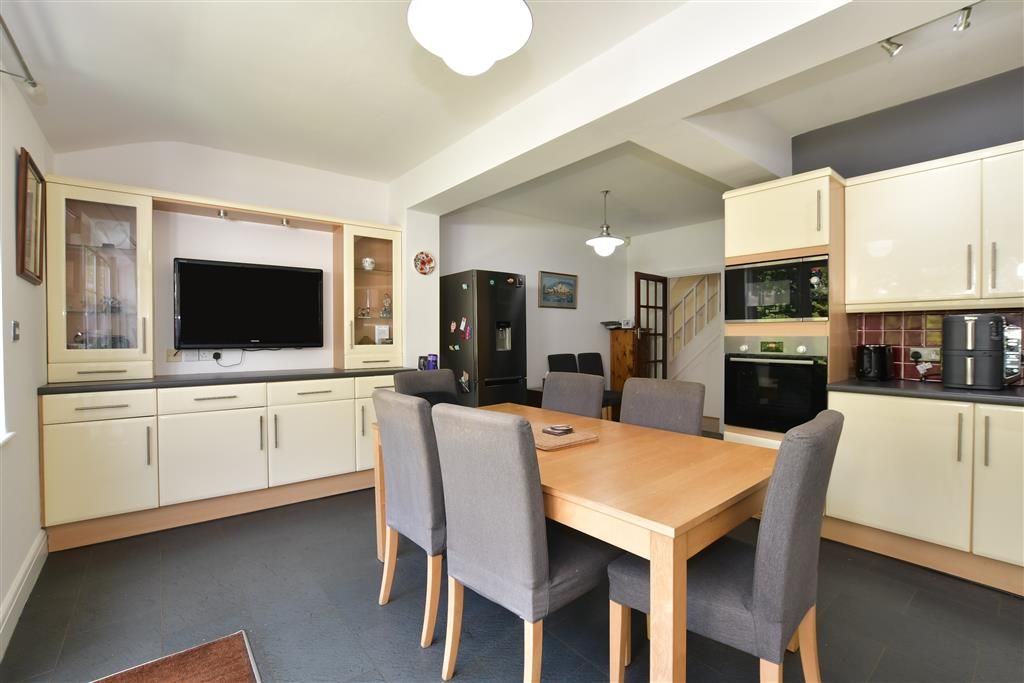Property photo 1 of 15 Kitchen/Breakfast Room