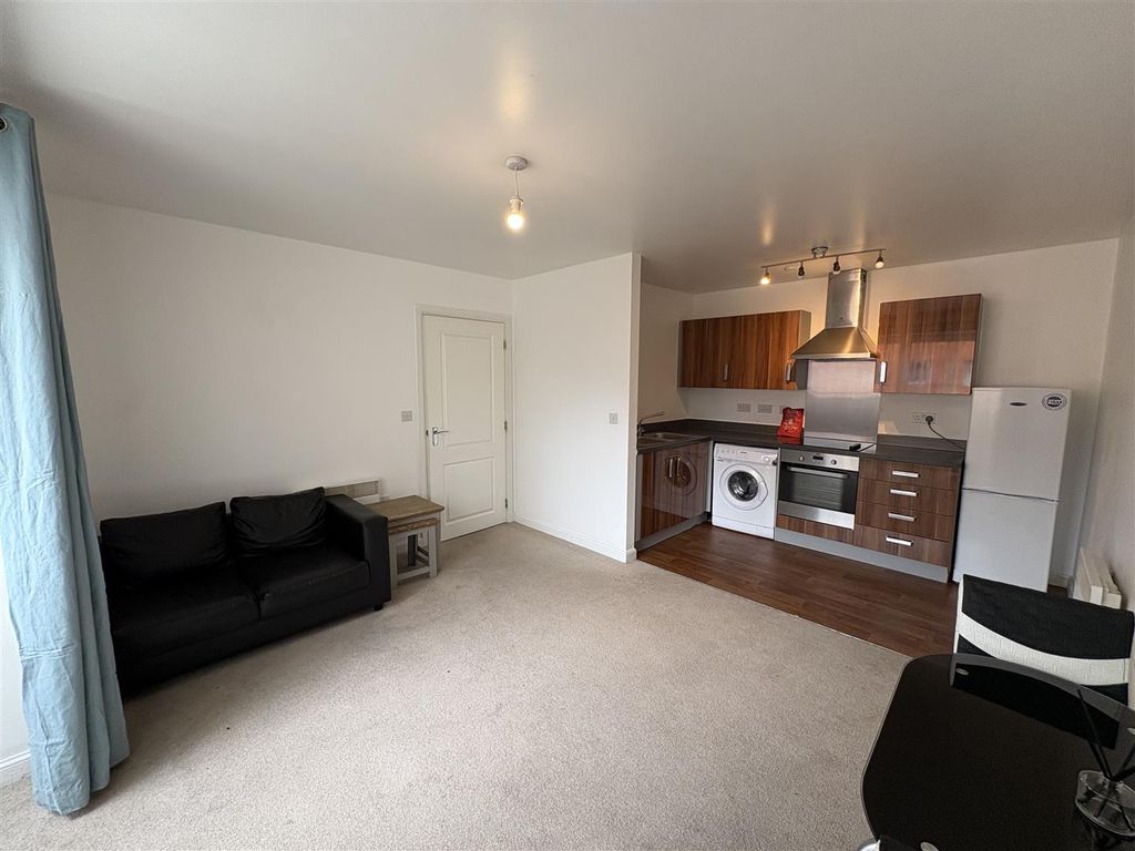 Property photo 3 of 9 Img_1354.Jpg