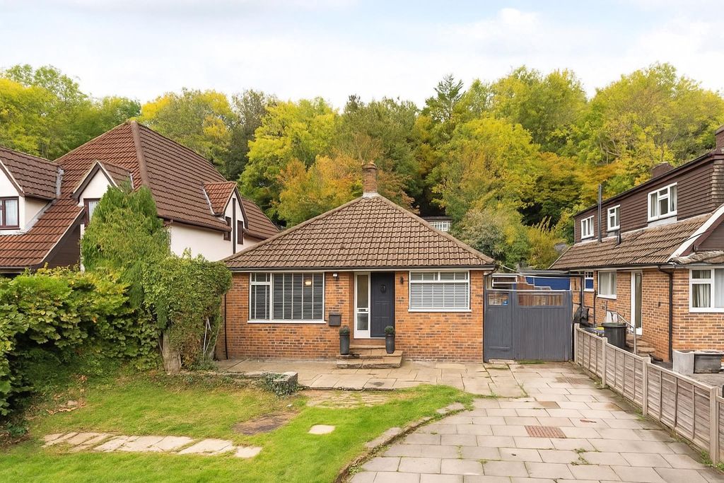 Property photo 1 of 14 Front.Jpeg