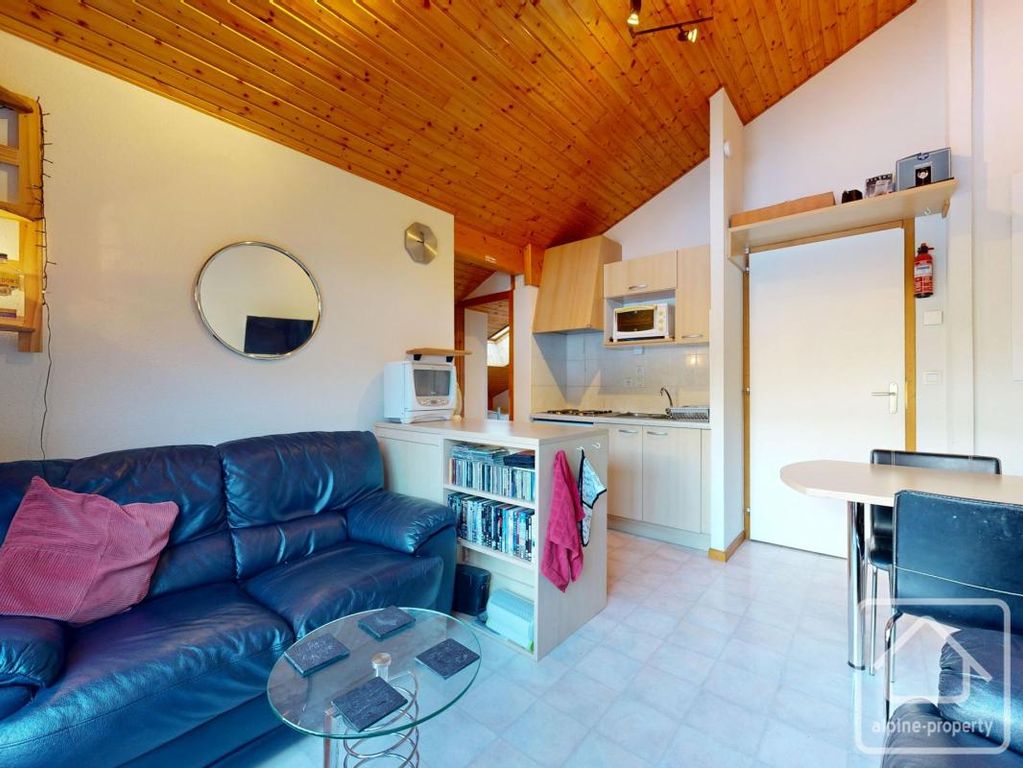 Property photo 1 of 26