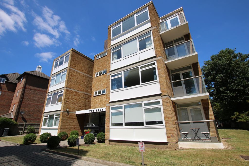 Property photo 2 of 17