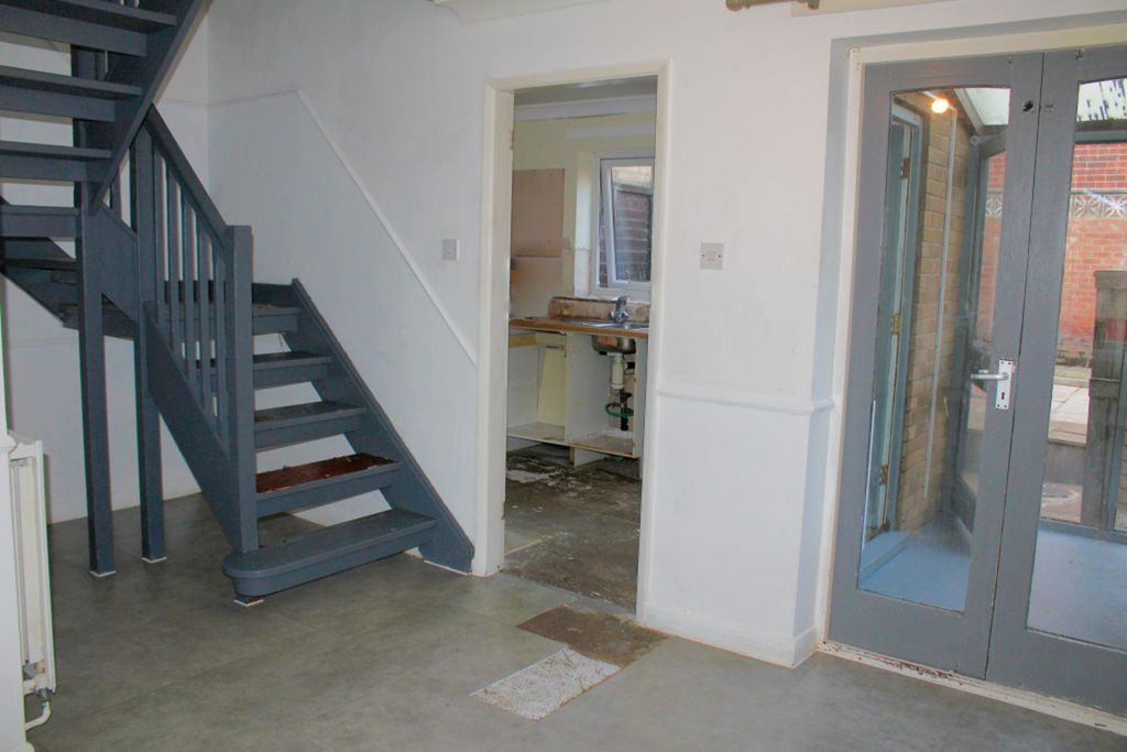 Property photo 3 of 9