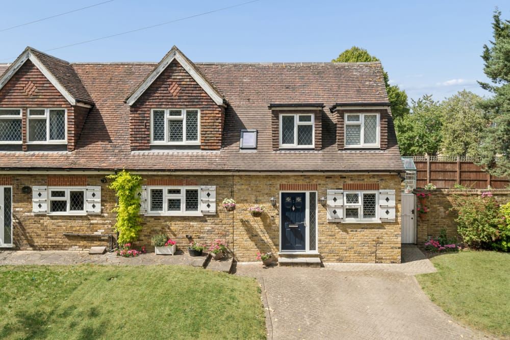 Property photo 1 of 24