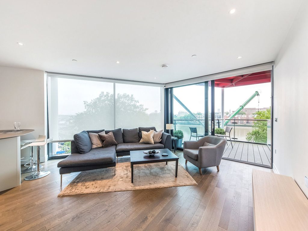 Property photo 1 of 22 Riverlight Quay